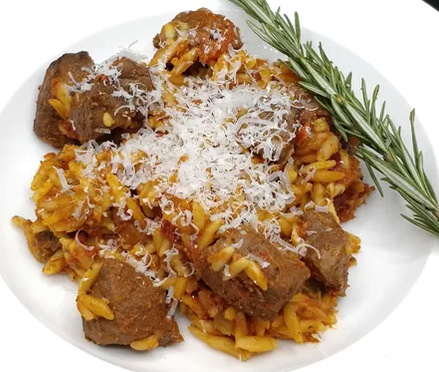 Beef Giouvetsi - Beef casserole with Orzo Pasta