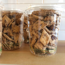 Load image into Gallery viewer, Cheese Crackers - Quart container