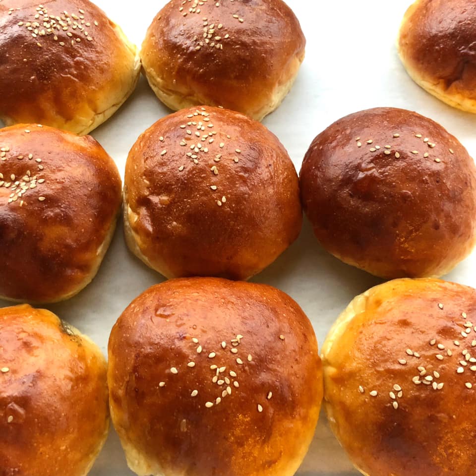 Classic Hamburger Buns - 6 to a pkg